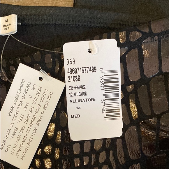 Aiko Black Alligator Leggings - Picture 3 of 13